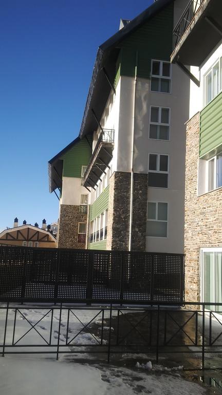 Apartamento Edificio Serraneu. Sierra Nevada. Granada Rum bild