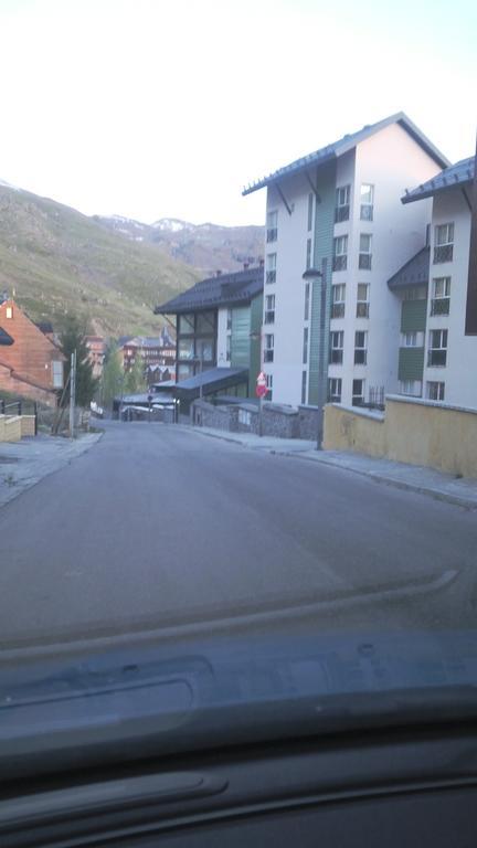 Apartamento Edificio Serraneu. Sierra Nevada. Granada Exteriör bild